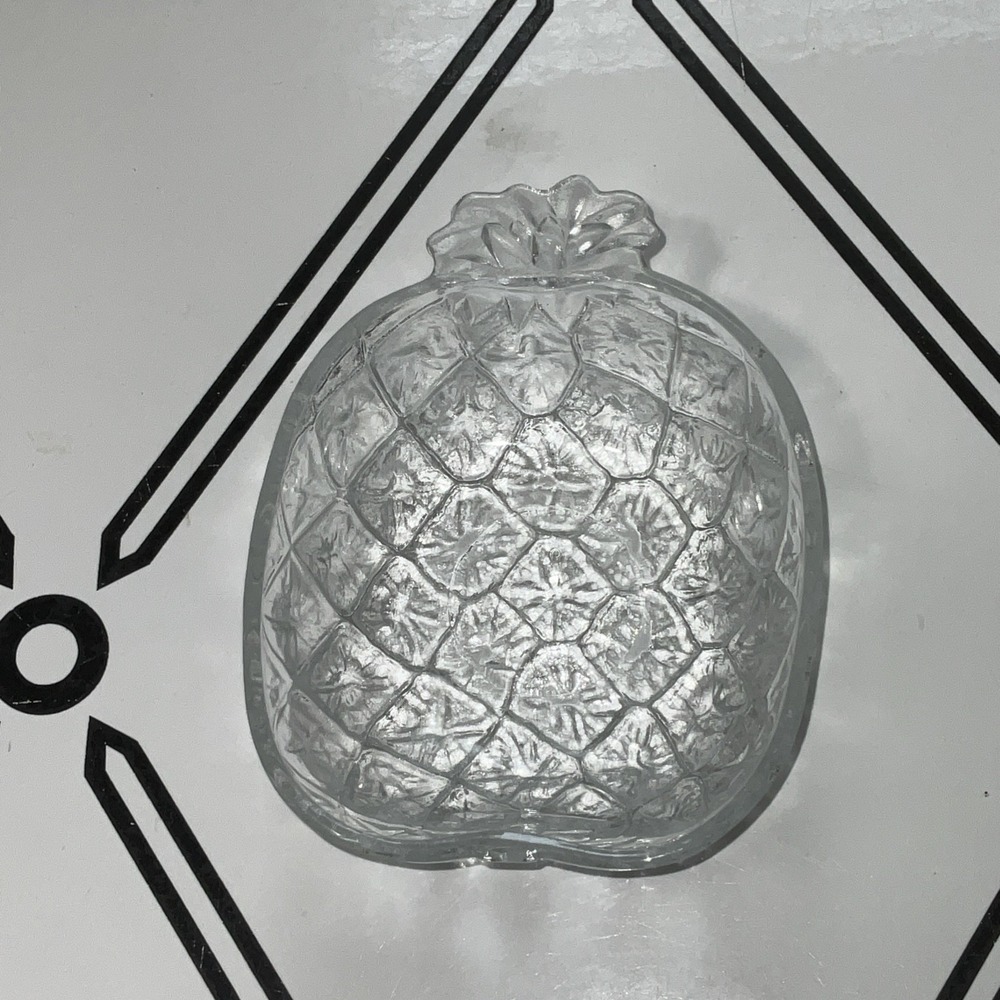 Vintage Clear Textured Glass Pineapple Serving Bowl Tropical Fruit Dish Decor